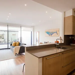 Petit Luxe Tobella Baixos Terrassa